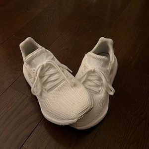 White adidas Swift Run sneaker